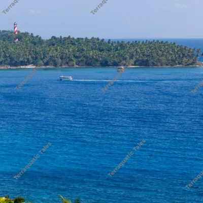 red-and-white-striped-lighthouse-above-tropical-andaman-sea-coast