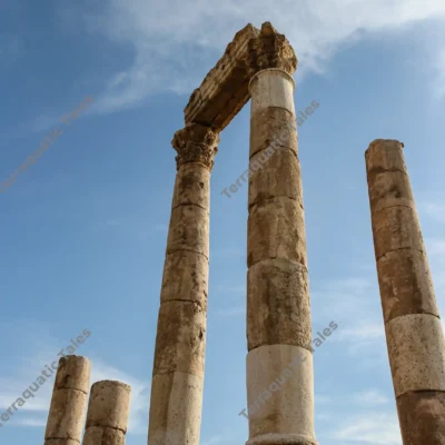 roman-columns-temple-hercules-amman