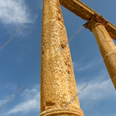 roman-columns-architrave-jerash