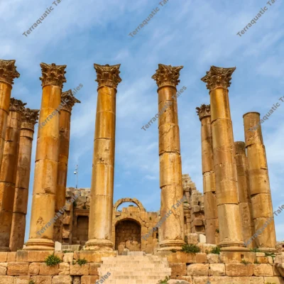 corinthian-columns-artemis-jerash