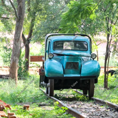vintage-rail-bus-maintenance-vehicle