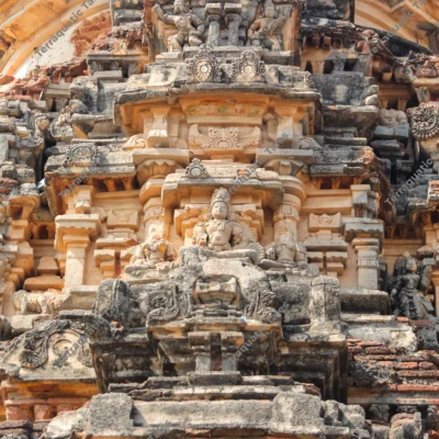 stucco-deities-hampi-shikhara