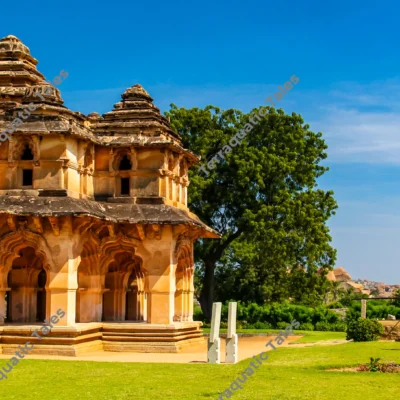 lotus-mahal-pavilion-watchtower